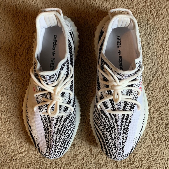 Yeezy Boost 350 V2 (Zebras) - Picture 2 of 10